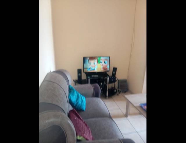 1 BEDROOM PROPERTY TO RENT IN UMBILO